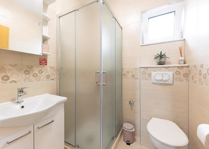 別荘 In Prapatnica- Seget *